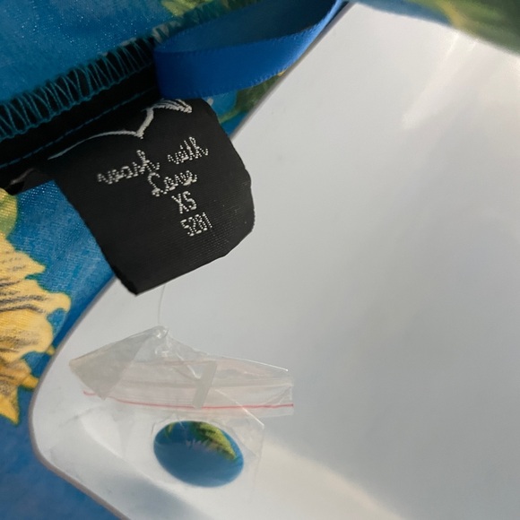 Hell Bunny XS 50’s style Full Skirt, Blue with Sunflowers and Daisies - Picture 8 of 8